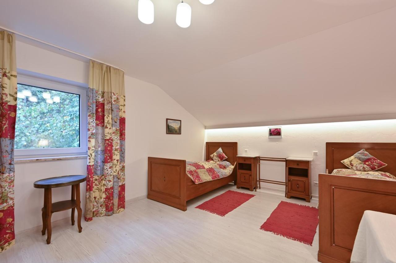 Ferienwohnung Landhaus Helga Unterm Schloss Швангау Екстериор снимка